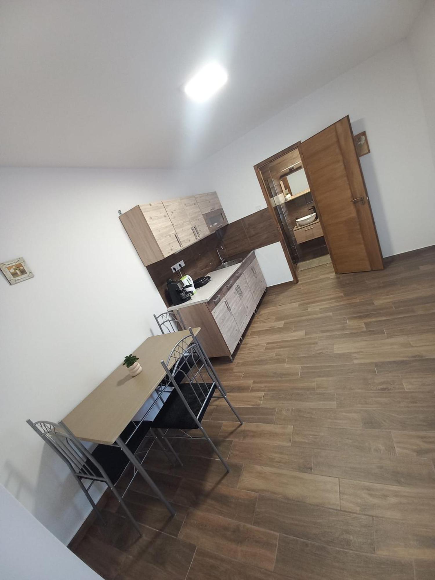 Oazis Apartman Sárospatak Buitenkant foto