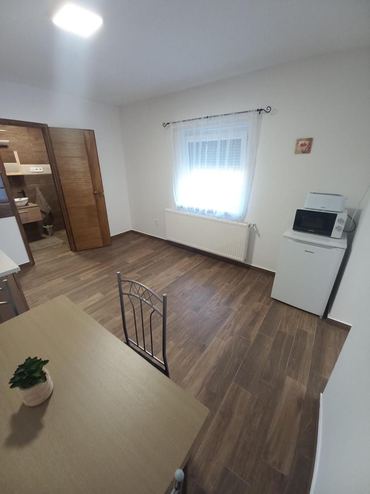Oazis Apartman Sárospatak Buitenkant foto