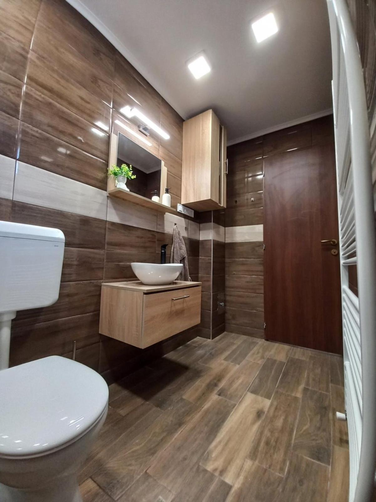 Oazis Apartman Sárospatak Buitenkant foto